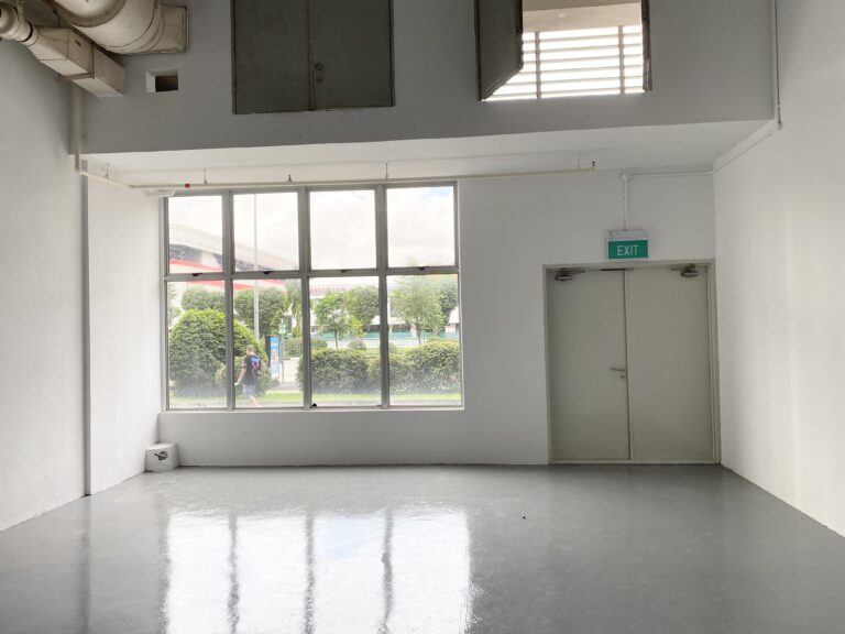Eunos Technolink at Kaki Bukit with Timber Door for Sale